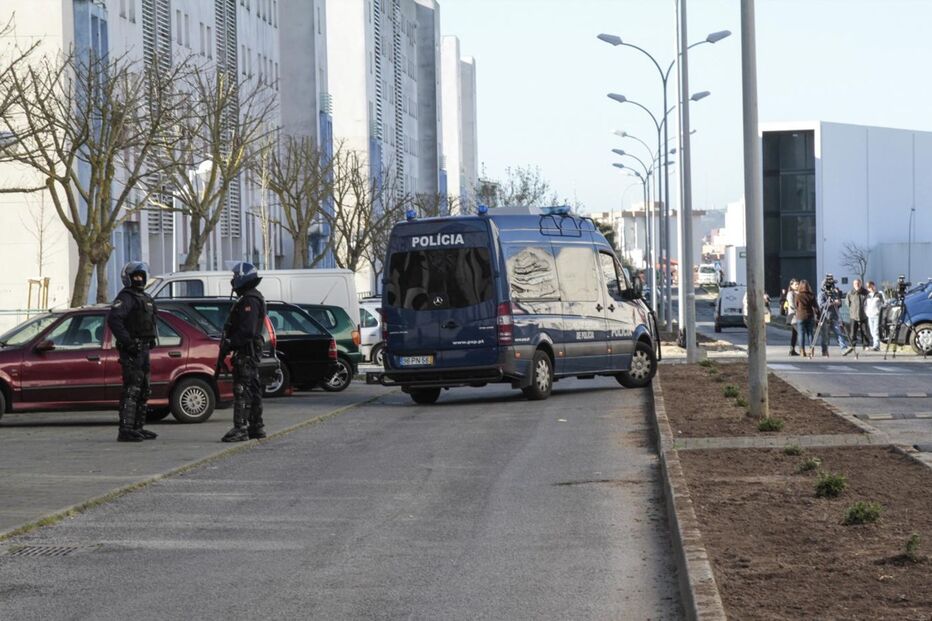 Operação policial, Lisboa, PSP, Polícia de Segurança Pública, Ameixoeira