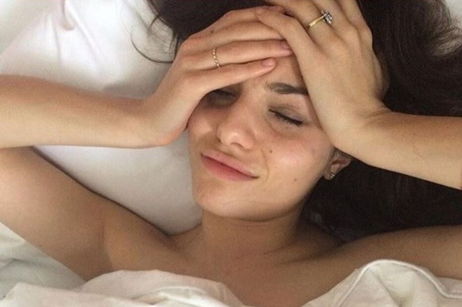 Modelo, Stina Sanders, Instagram, acne, doença intestinal