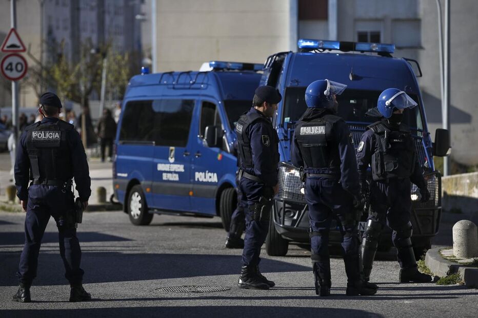 Ameixoeira, tiroteio, agentes, PSP, crime, lei e justiça, polícia