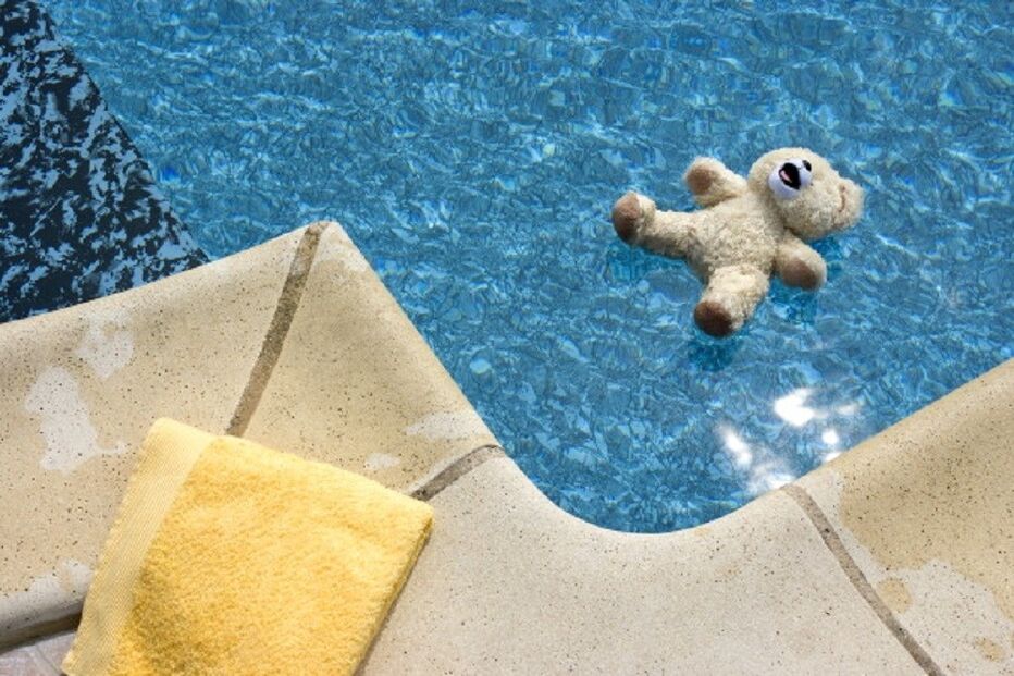 Afogamento, piscina, Porto