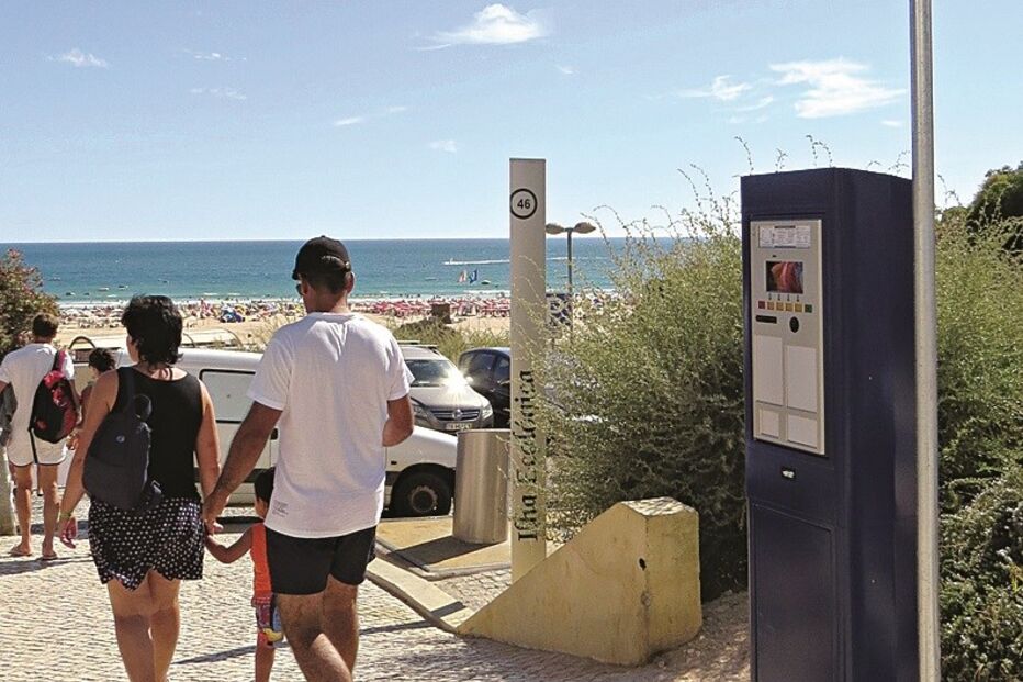 Parquímetros, praia da Rocha, queixa, balanço, reclamações, Algarve