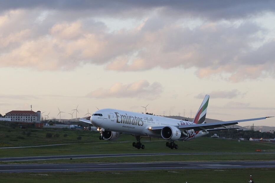 Emirates Airlines, avião, Benfica, futebol