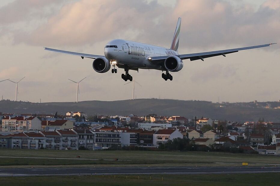 Emirates Airlines, avião, Benfica, futebol