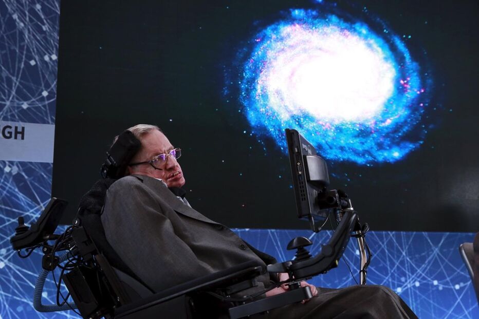 Stephen Hawking, Sistema Solar, ciência e tecnologia