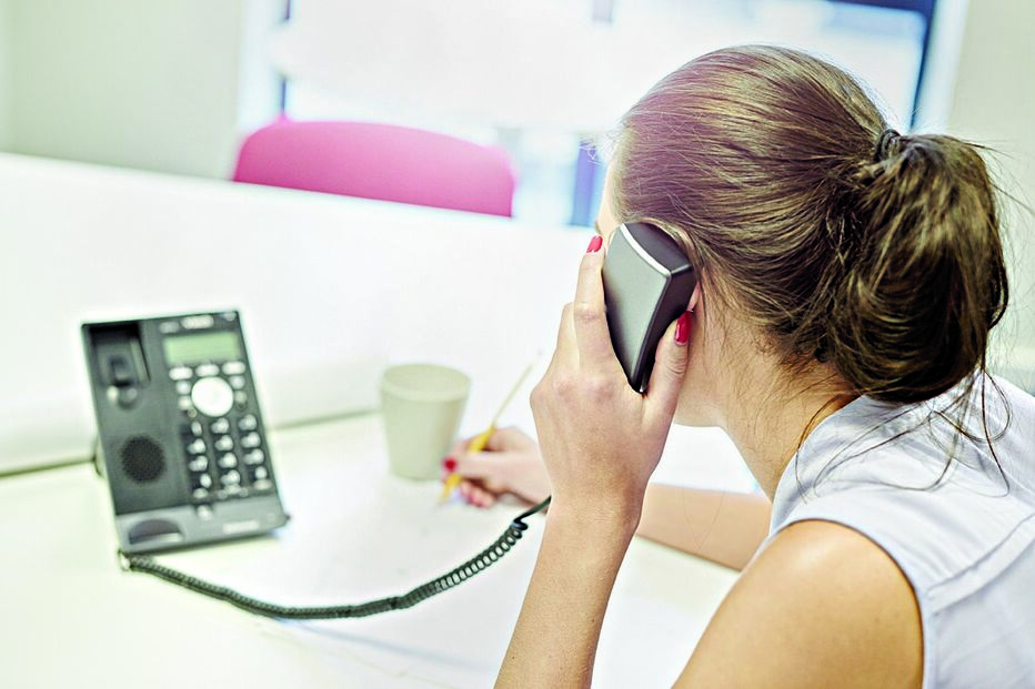 Professora ‘ganhava’ 5 mil euros por traição 