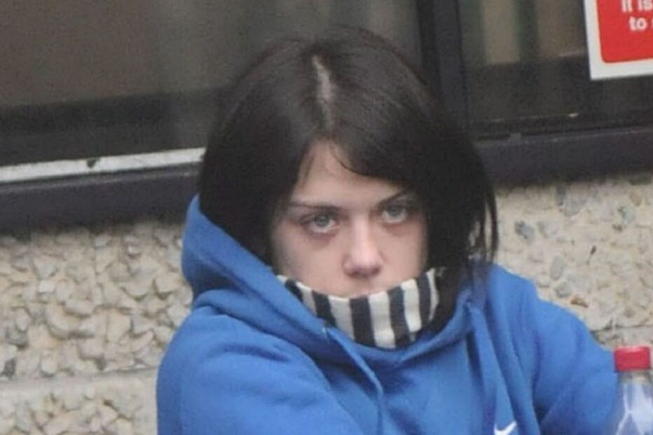 Agressão, sexo, relações sexuais, Gemma Pinkerton, Plymouth, Inglaterra, Reino Unido