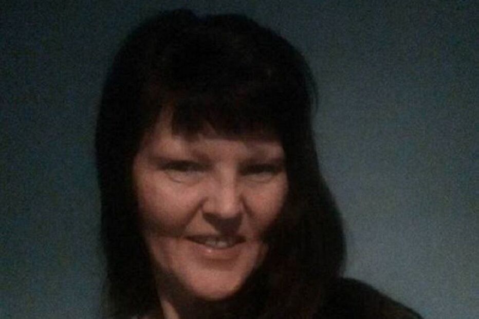 Elizabeth Edwards, Spalding, Inglaterra