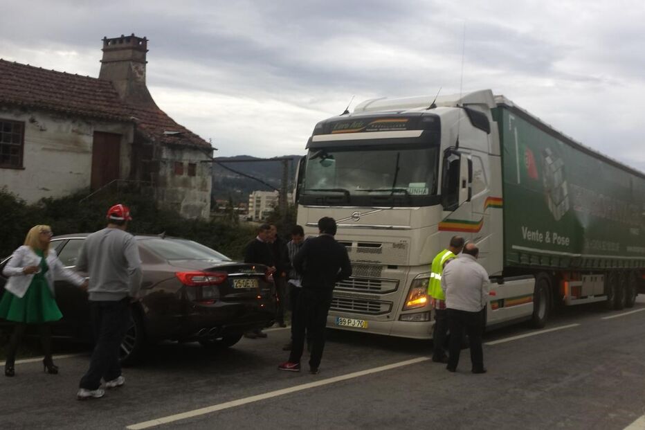 Amélia de Jesus, Maserati, euromilhões, despiste, acidente, Maserati Quatroporte