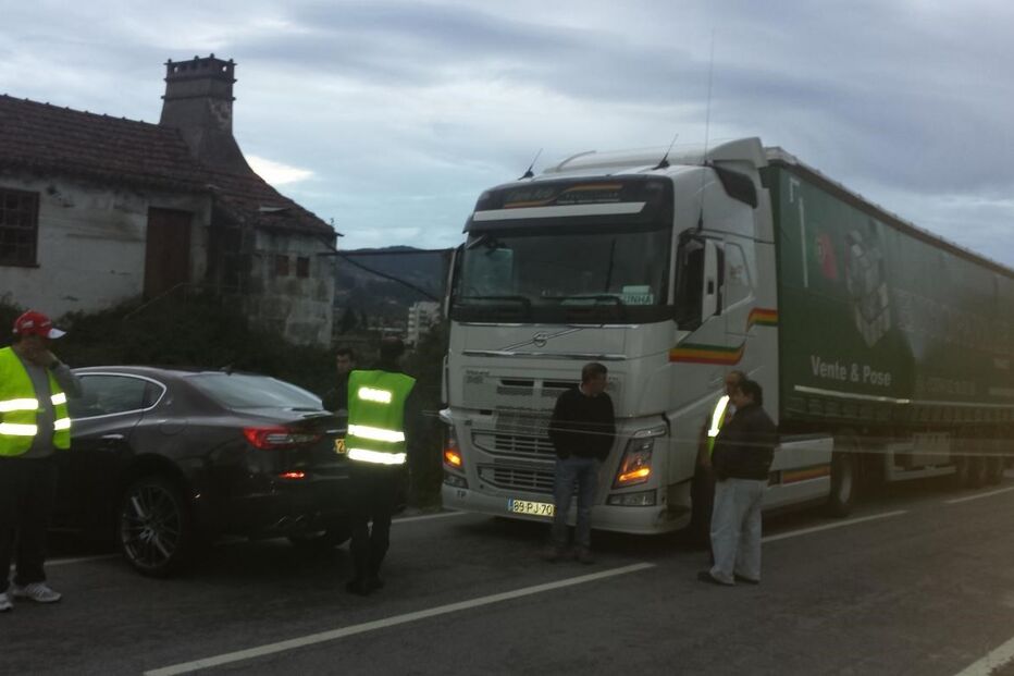 Amélia de Jesus, Maserati, euromilhões, despiste, acidente, Maserati Quatroporte