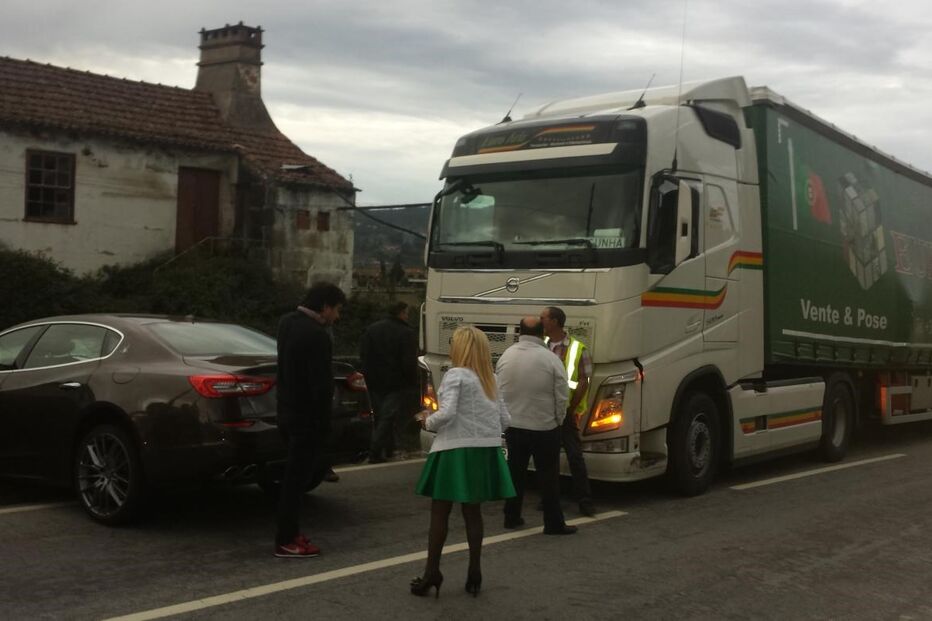 Amélia de Jesus, Maserati, euromilhões, despiste, acidente, Maserati Quatroporte