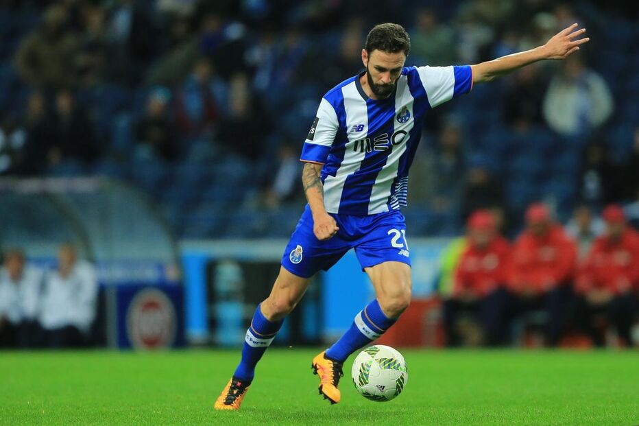 Layún, fc porto, desporto, futebol