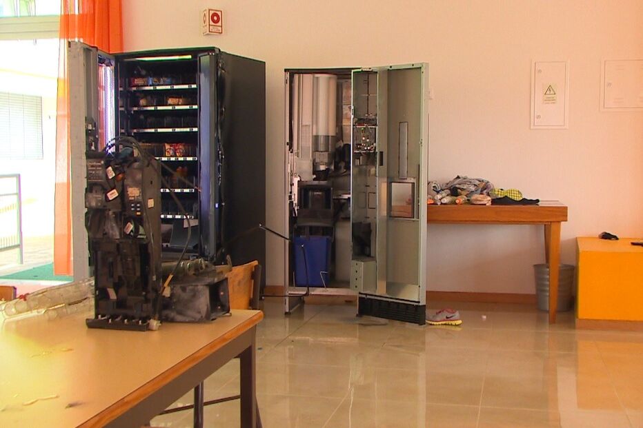 Colégio de Fornelos, GNR, Ana Pinheiro, Fornelos, educação, assalto