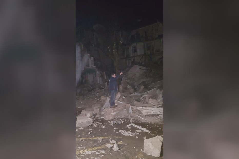 21-04-2016_11_06_41 Still0421_00005.jpg