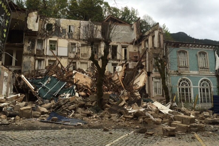 fachada, hotel, derrocada, Gerês