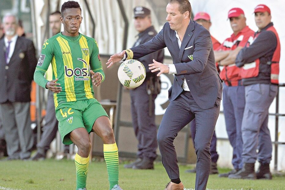 Tondela, milagre, lanterna vermelha, Beira Alta, futebol