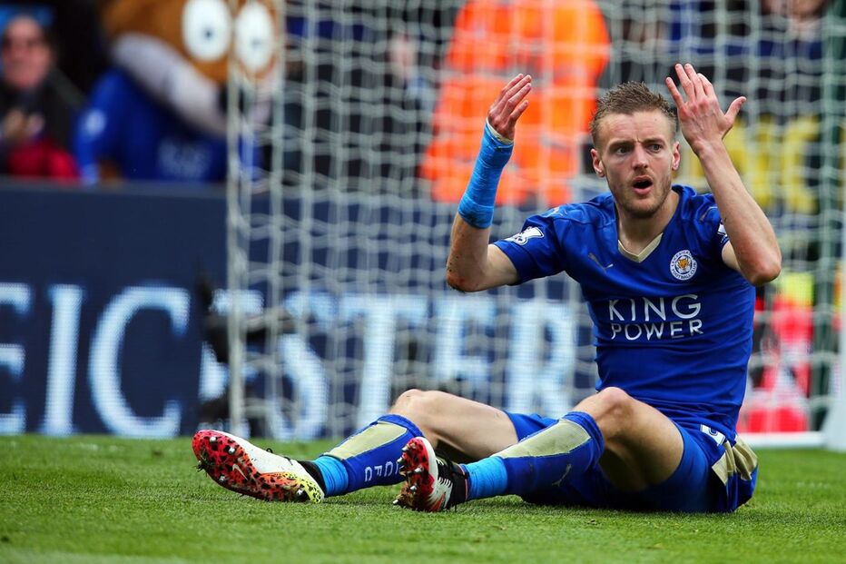 Jamie Vardy, suspensão, Leicester, Manchester United, Tottenham, futebol