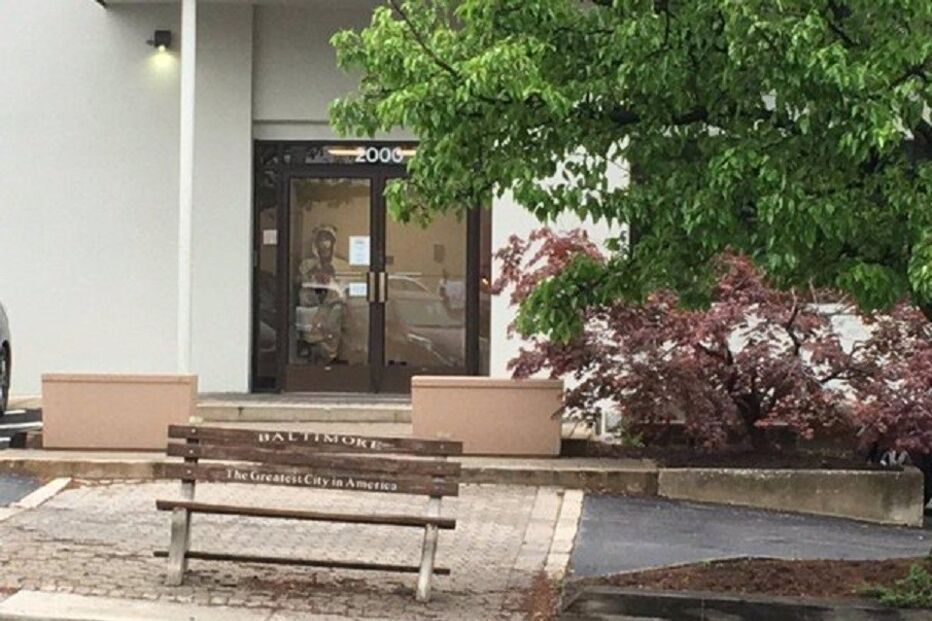 Baltimore, Estados Unidos da América, ameaça de bomba, distúrbios, guerras e conflitos
