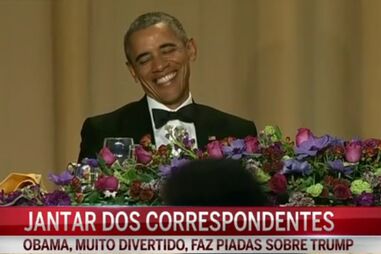 Obama divertido no jantar de Correspondentes da Casa Branca
