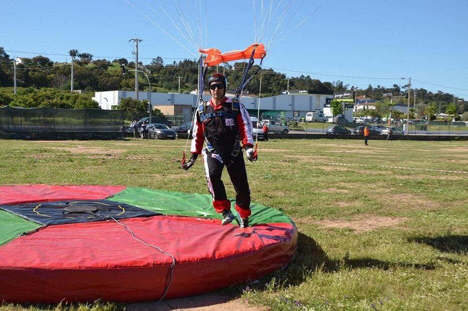 Taça de Portugal, paraquedismo, Santarém, Chamusca, Festa da Ascensão, Paraclube Os Boinas Verdes, Skydive British Bar