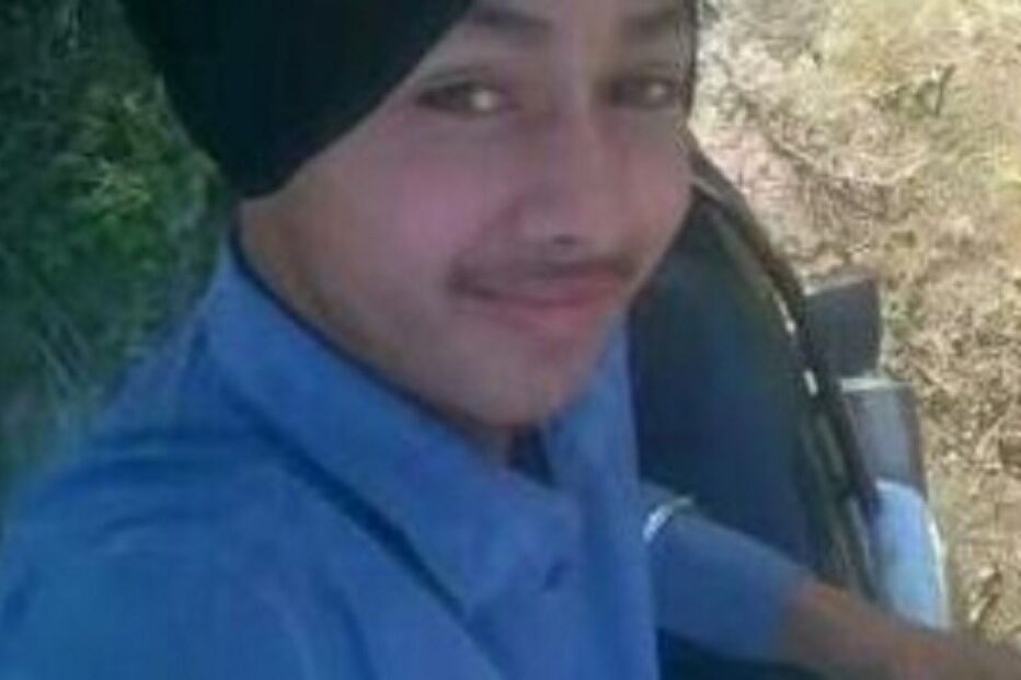 03-05-2016_08_52_58 160502152602-india-boy-selfie-death-singh-medium-plus-169.jpg