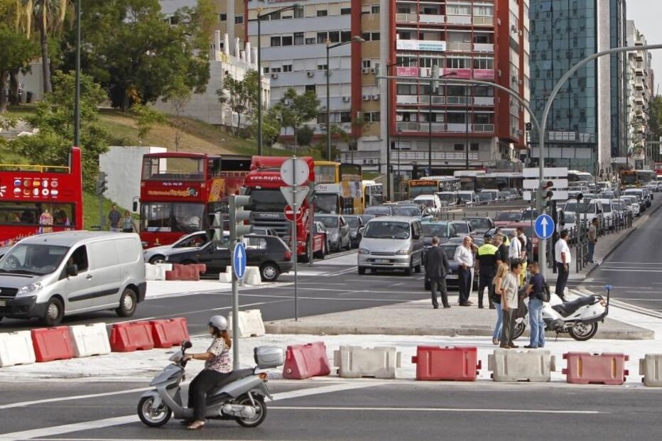 03-05-2016_12_49_22 transito.jpg