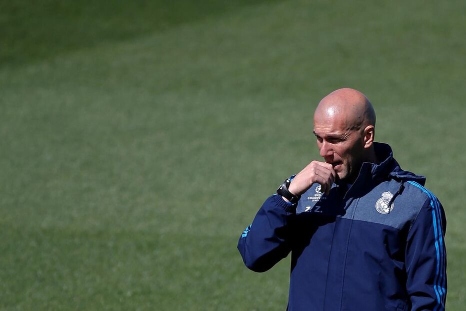 Zinedine Zidane, Real Madrid, Cristiano Ronaldo, Benzema, futebol