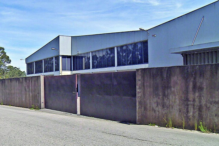 PJ caça 6,5 milhões de euros a fabricante de móveis