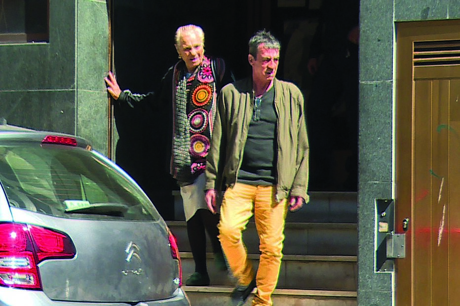 Idosa de 86 anos ganha a vida a roubar carteiras 