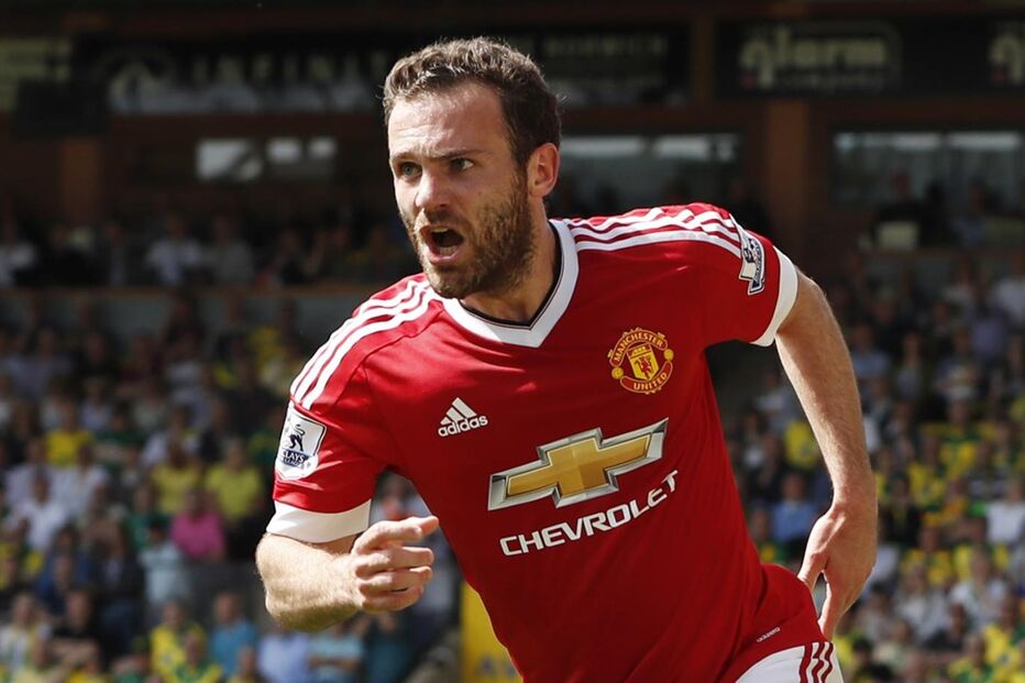 Juan Mata, Manchester United