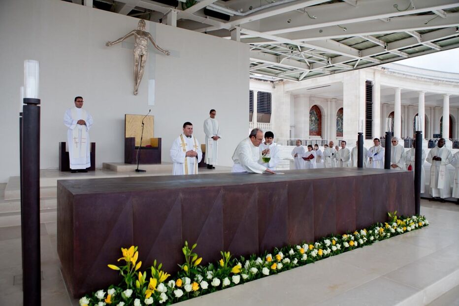 Santuário de Fátima, Fátima, igreja católica