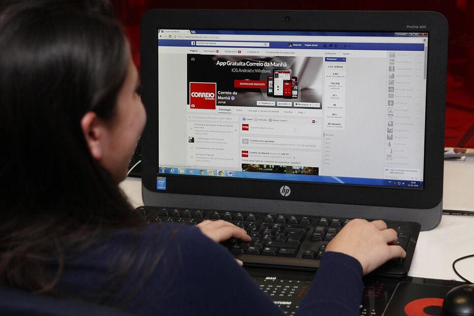 Internet, Facebook, Correio da Manhã, 