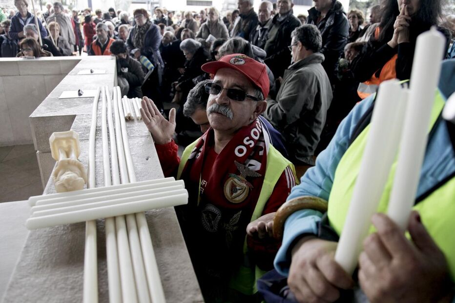 Benfica, Sporting, Fátima, adeptos, futebol, peregrinos, I Liga