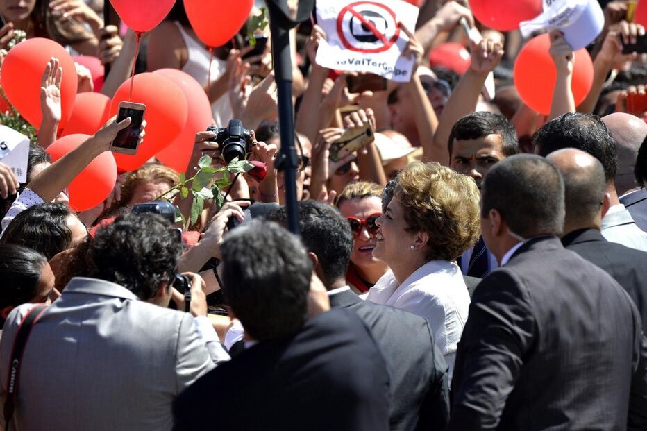 12-05-2016_18_56_13 dilma EFE  CADU GOMES.jpg