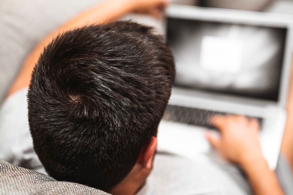 13-05-2016_22_04_55 iStock_000057734218_Large.jpg