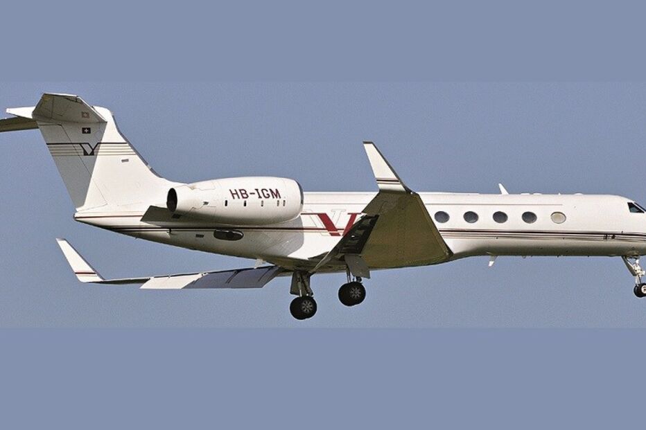 Novo Banco, Bernardo Moniz da Maia, Grupo Espírito Santo, País, GES, BES, França, Portugal, ESI, avião, iate