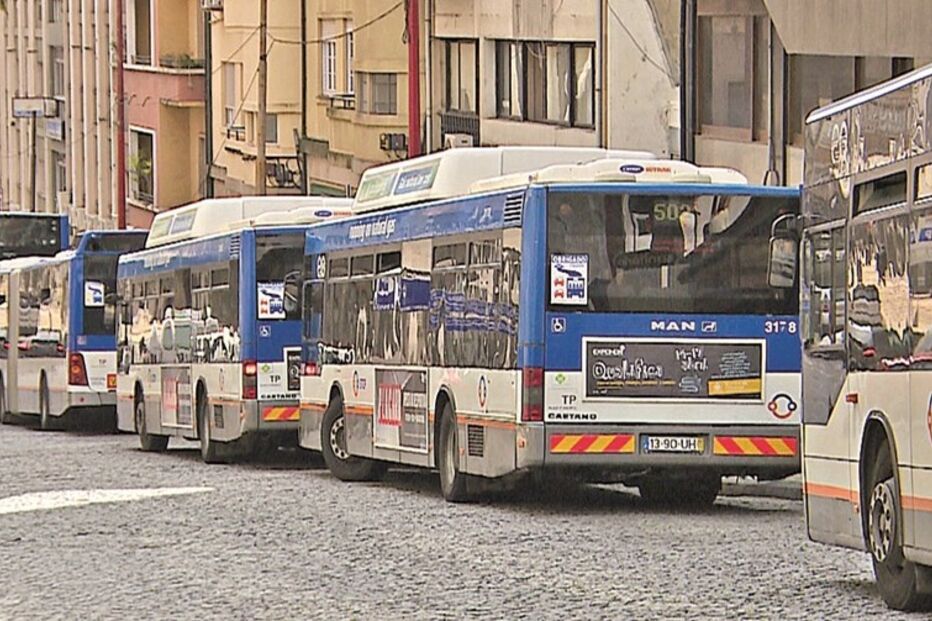 STCP, Sociedade de Transportes Coletivos do Porto, prejuízos, Comissão do Mercado de Valores Mobiliários, CMVM, economia, negócios e finanças, transporte rodoviário