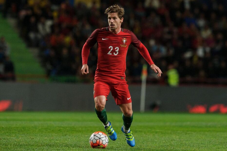 17-05-2016_20_09_00 Adrien Silva - Bruno Teixeira.jpg