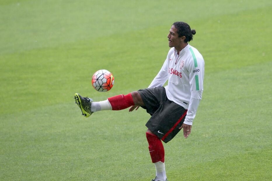 17-05-2016_20_09_07 bruno alves - Simão Freitas.jpg