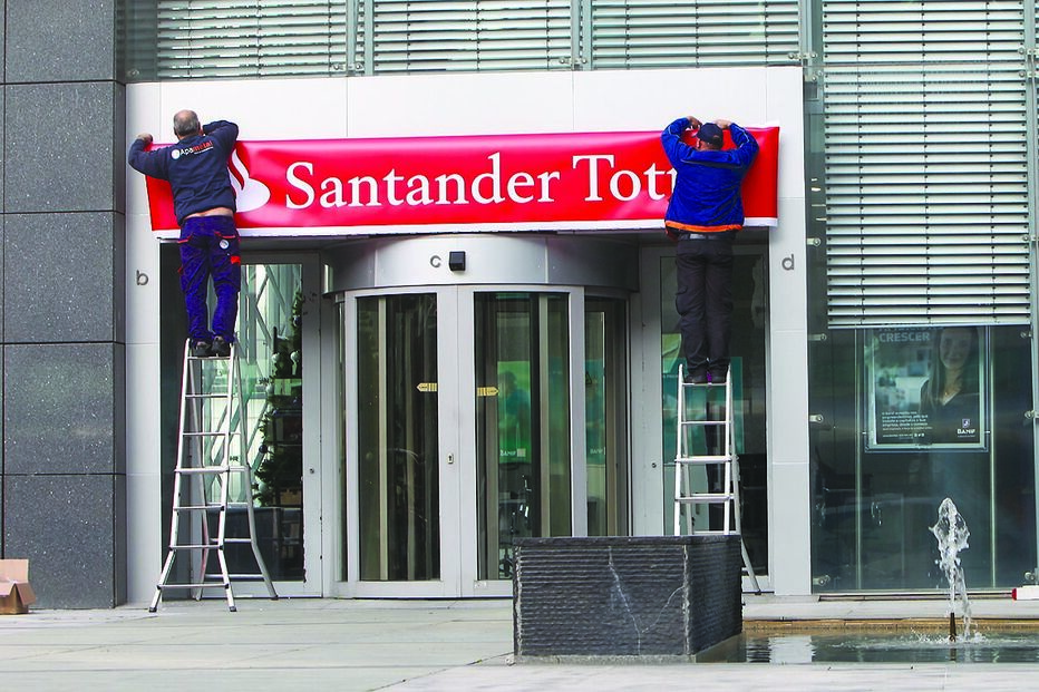 Lesados do Banif vão a tribunal contra a TVI