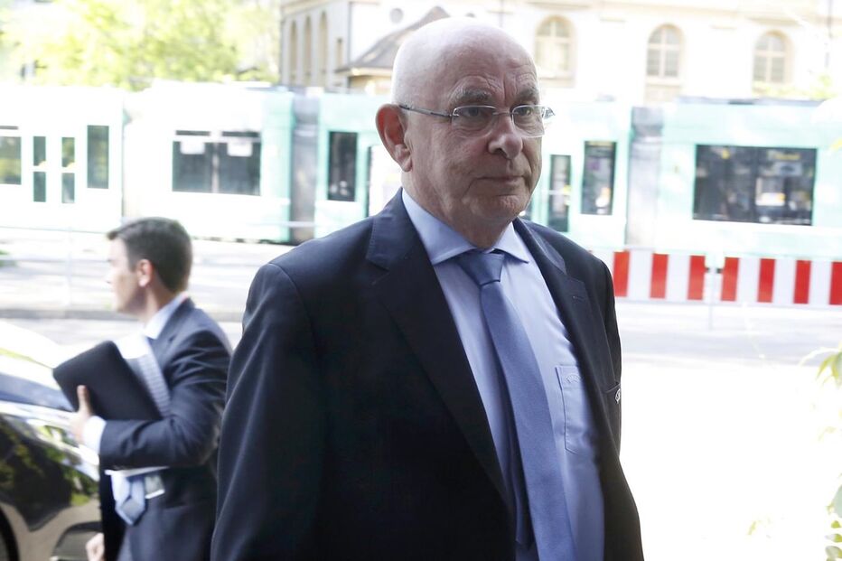 Michael van Praag, UEFA, Futebol, Desporto 