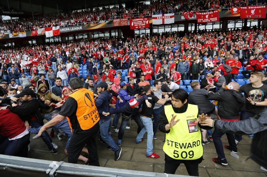 Rixa, Sevilha, Liverpool, Liga Europa, futebol