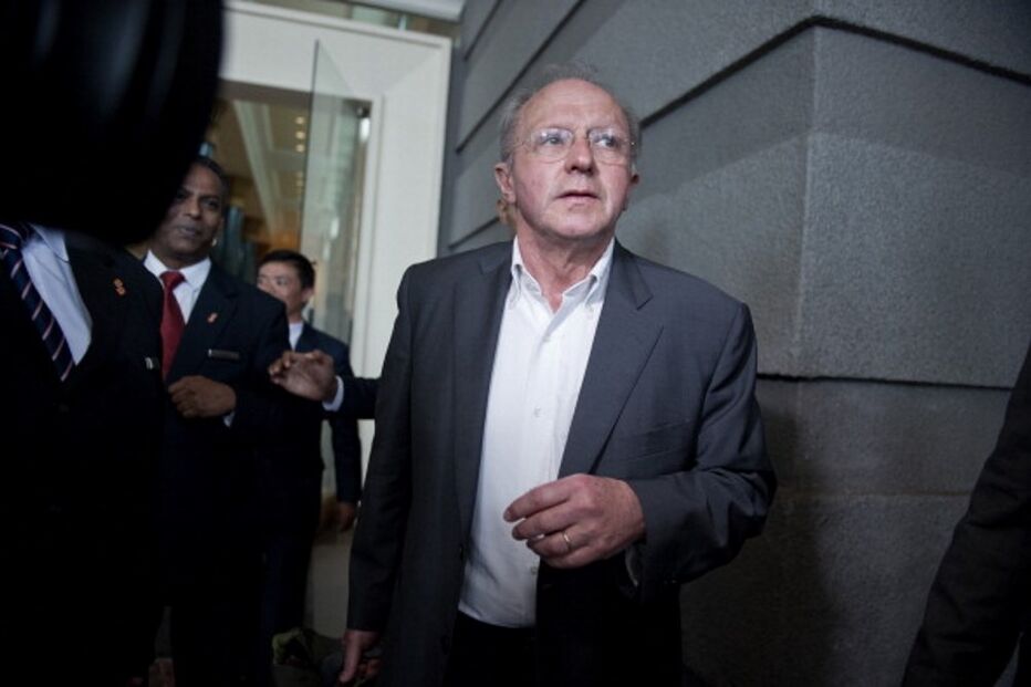 Paris, Cairo, avião, desaparecimento, Malaysia Airlines, aviação