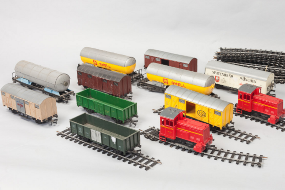 19-05-2016_19_42_36 comboios miniatura.jpg