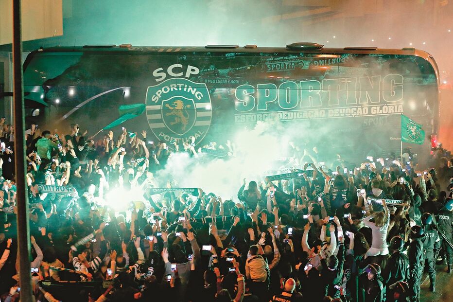 Polícia investiga bastonadas