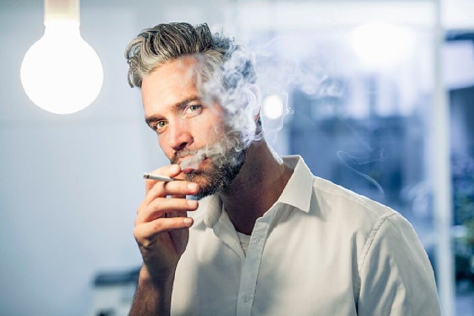 20-05-2016_16_37_25 fumar.jpg