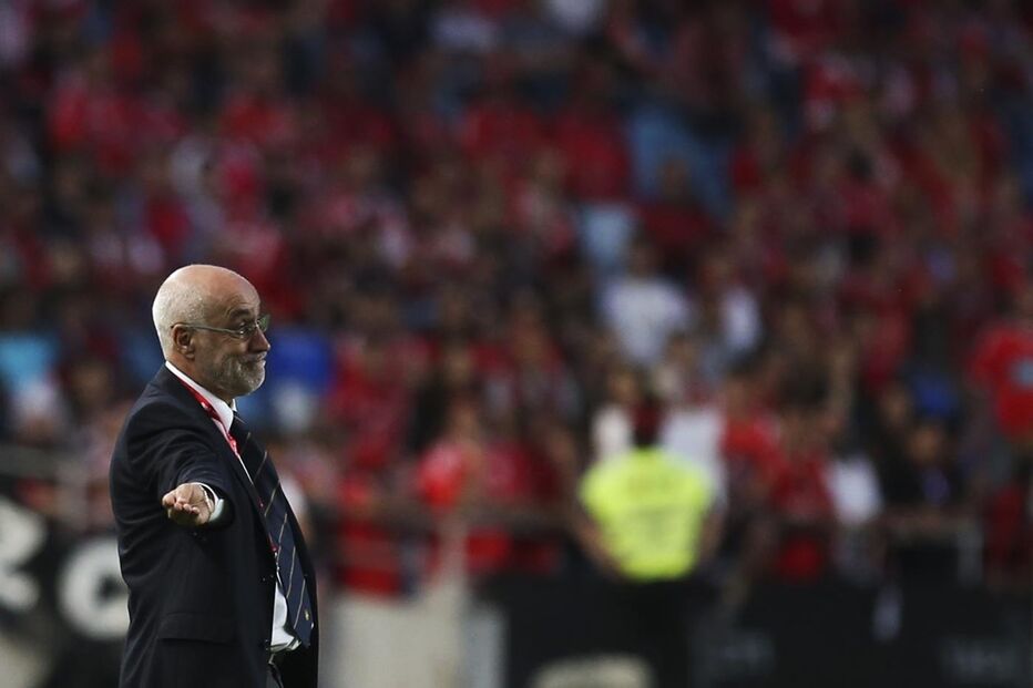 Nelo Vingada, Marítimo, desporto, futebol