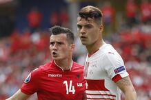 Xhaka, Granit, Taulant, Euro2016, Albânia, Suíça. Desporto, Futebol 