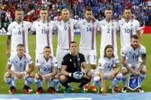 14-06-2016_20_12_12 x4 REUTERS Jason Cairnduff.jpg