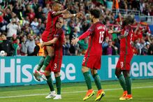 14-06-2016_20_38_38 x10 Robert Pratta .JPG