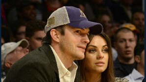 Mila Kunis e Ashton Kutcher esperam gémeos